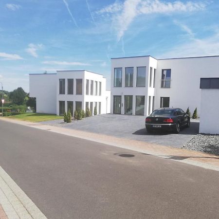 Eifel24, Neues Und Barrierefreies Appartement Mit Terrasse Schwirzheim Ngoại thất bức ảnh